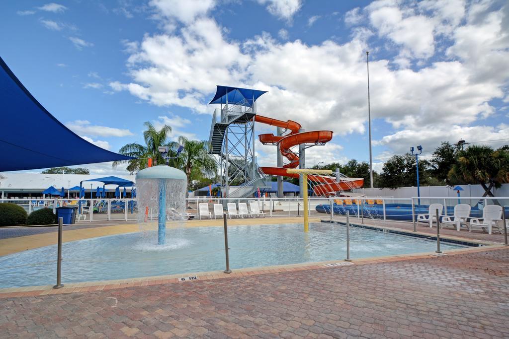 Sun N Fun Rv Resort North Sarasota 外观 照片